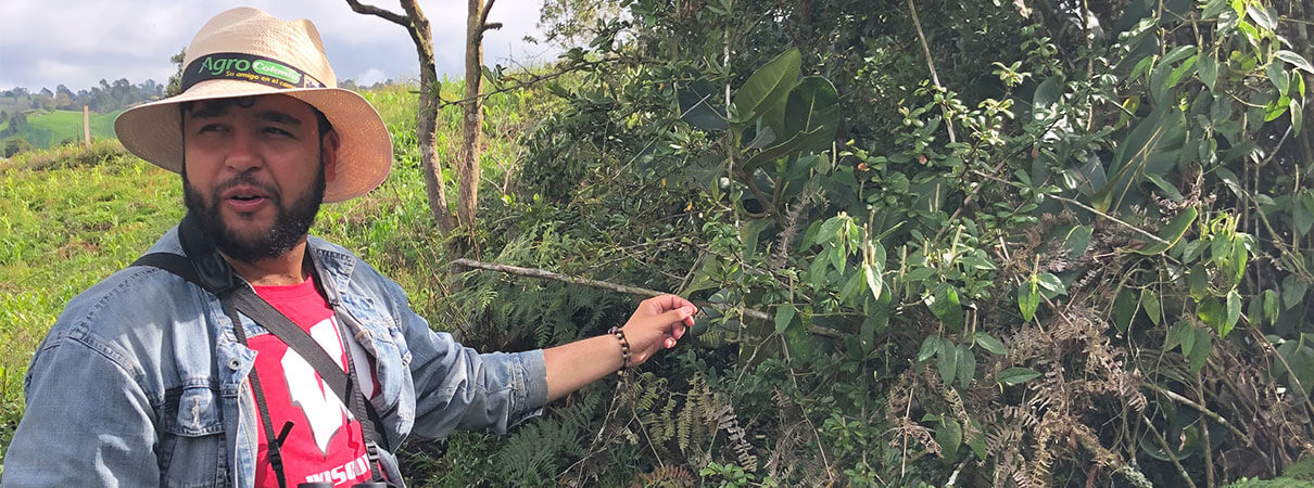 Rodolfo Correa Peña is a charismatic local ambassador for the Antioquia Brushfinch, and the first to recognize it in the wild. Photo by Dan Lebbin.